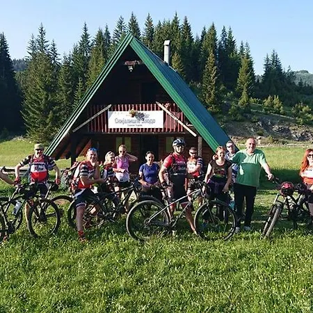 Izletiste I Skijaliste Zlodo Domek alpejski *