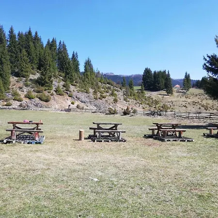 Izletiste I Skijaliste Zlodo *